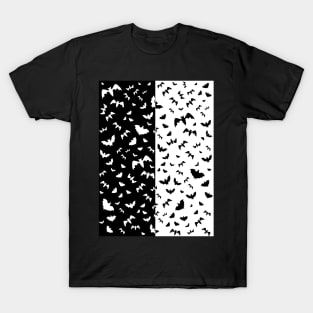 BLACK And White Halloween Black Bats T-Shirt